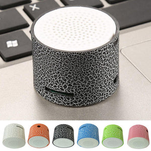 3.5mm Plastic Portable USB Crack Pattern Mini Stereo Speaker Sports Wireless MP3 Speakers Ourdoor Hiking Dancing Indoor Gaming
